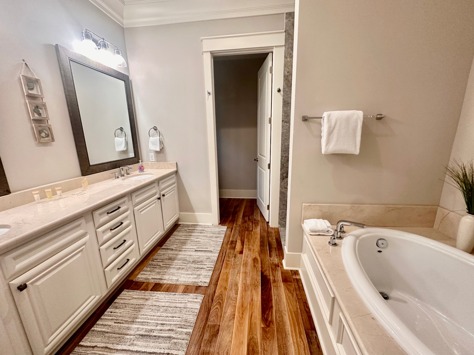 Primary Bathroom with Soaking Tub and Double Vanity